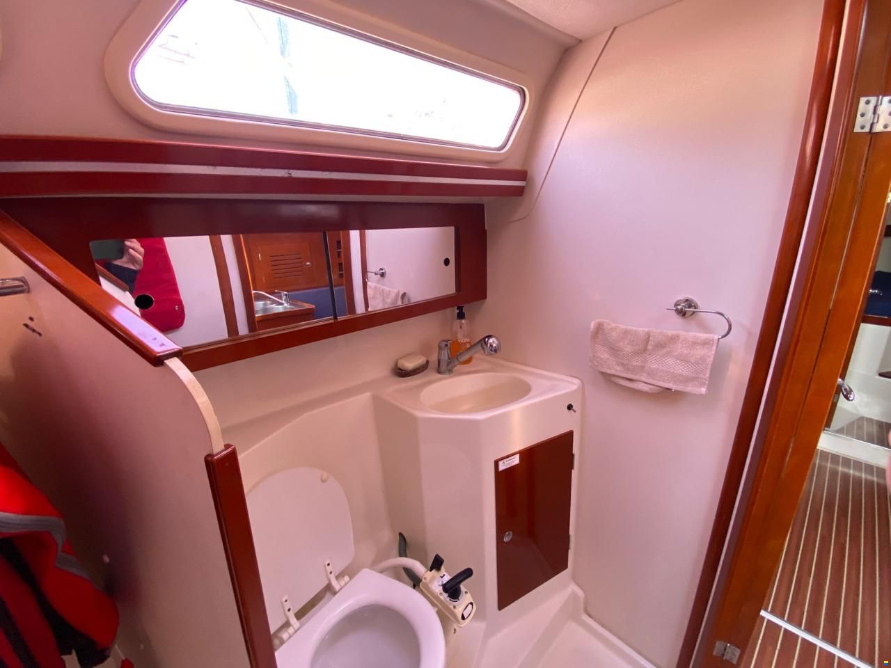 Hanse 342