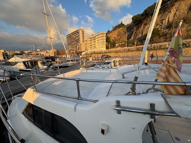 Rio Iberica 800 Cabin Fish