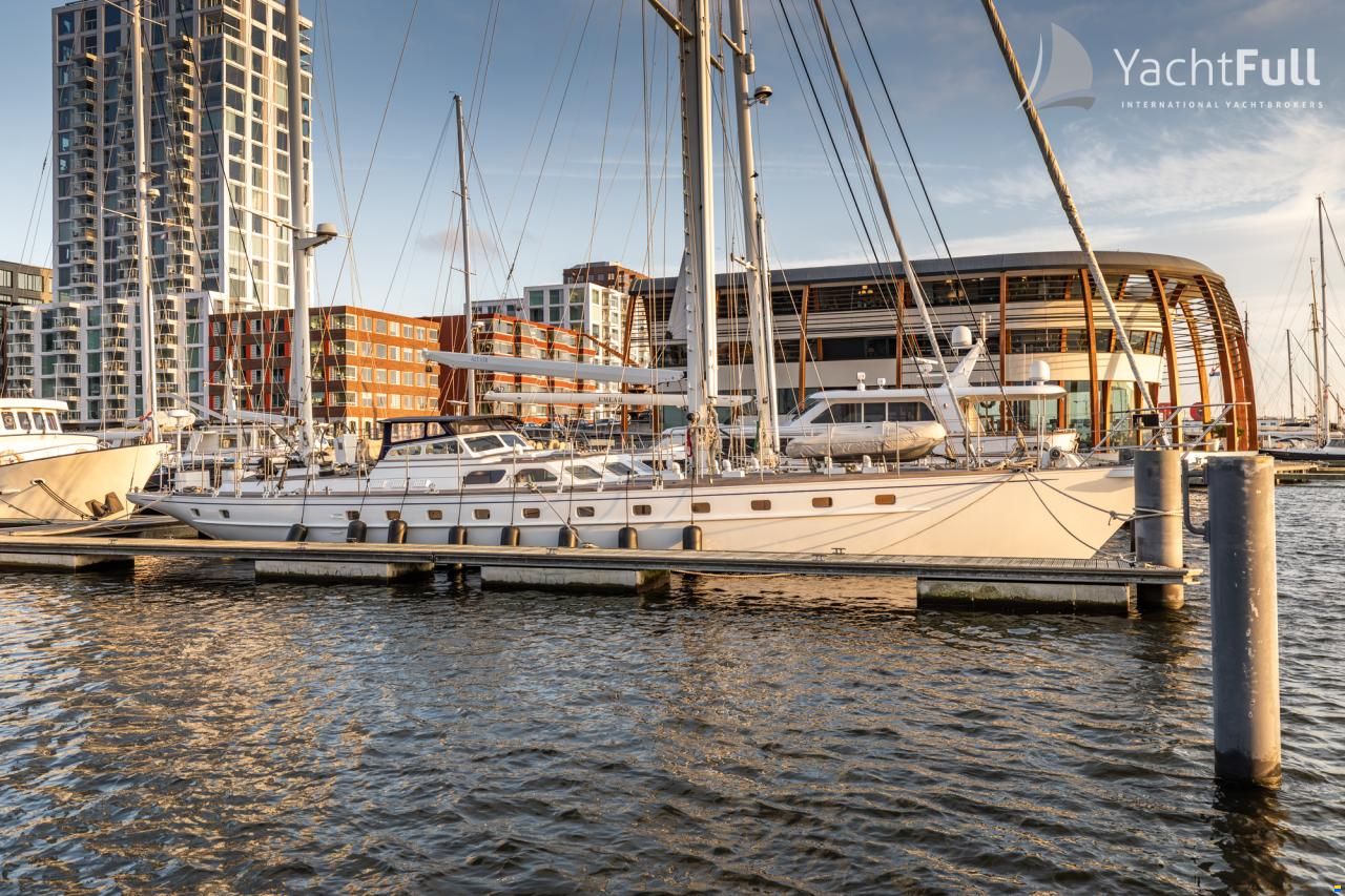 Van Dam Nordia 82 Ketch