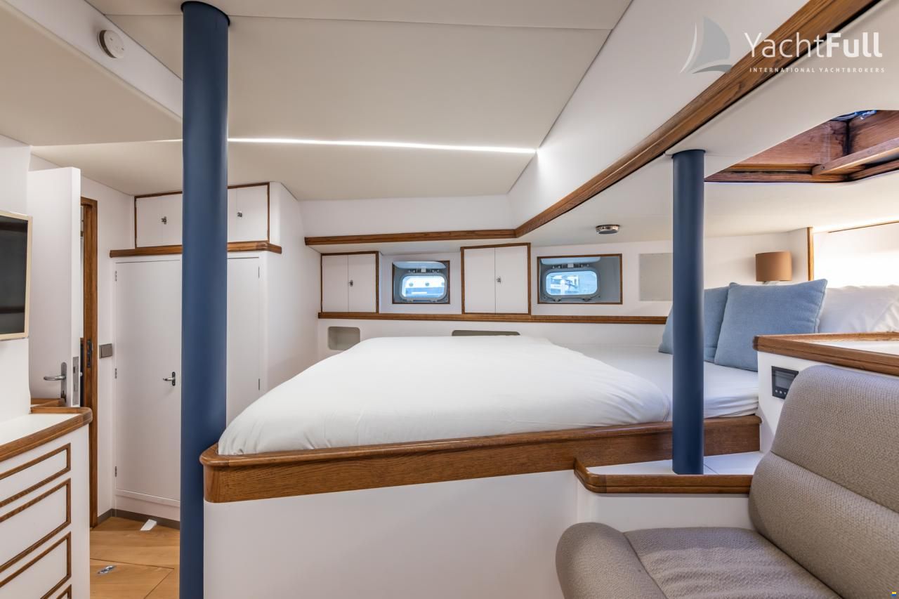 Van Dam Nordia 82 Ketch
