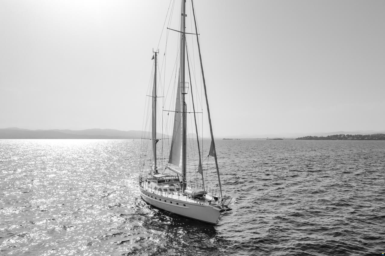Van Dam Nordia 82 Ketch