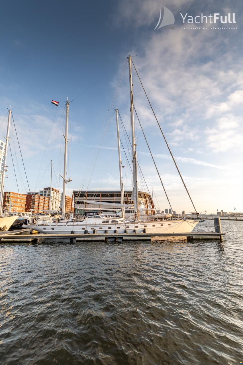 Van Dam Nordia 82 Ketch