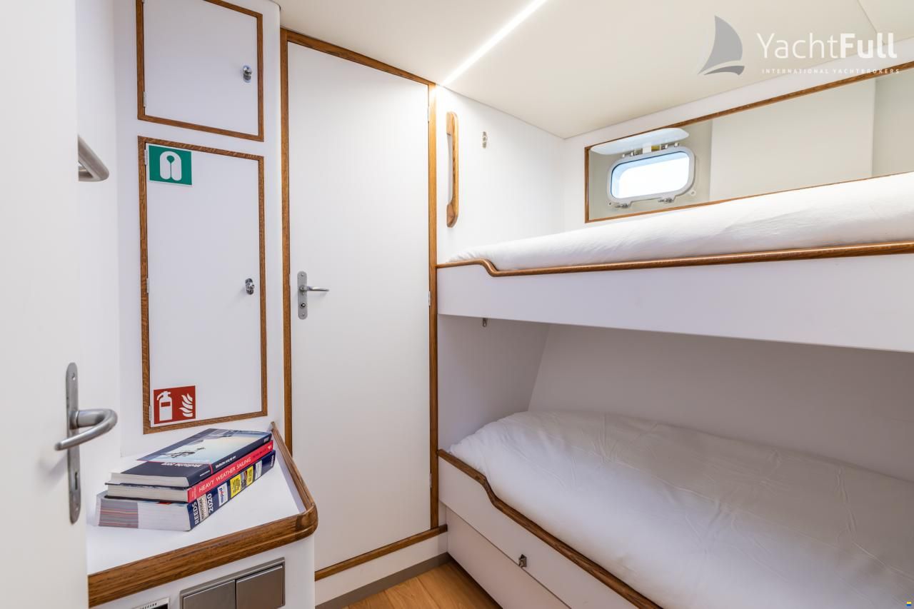 Van Dam Nordia 82 Ketch