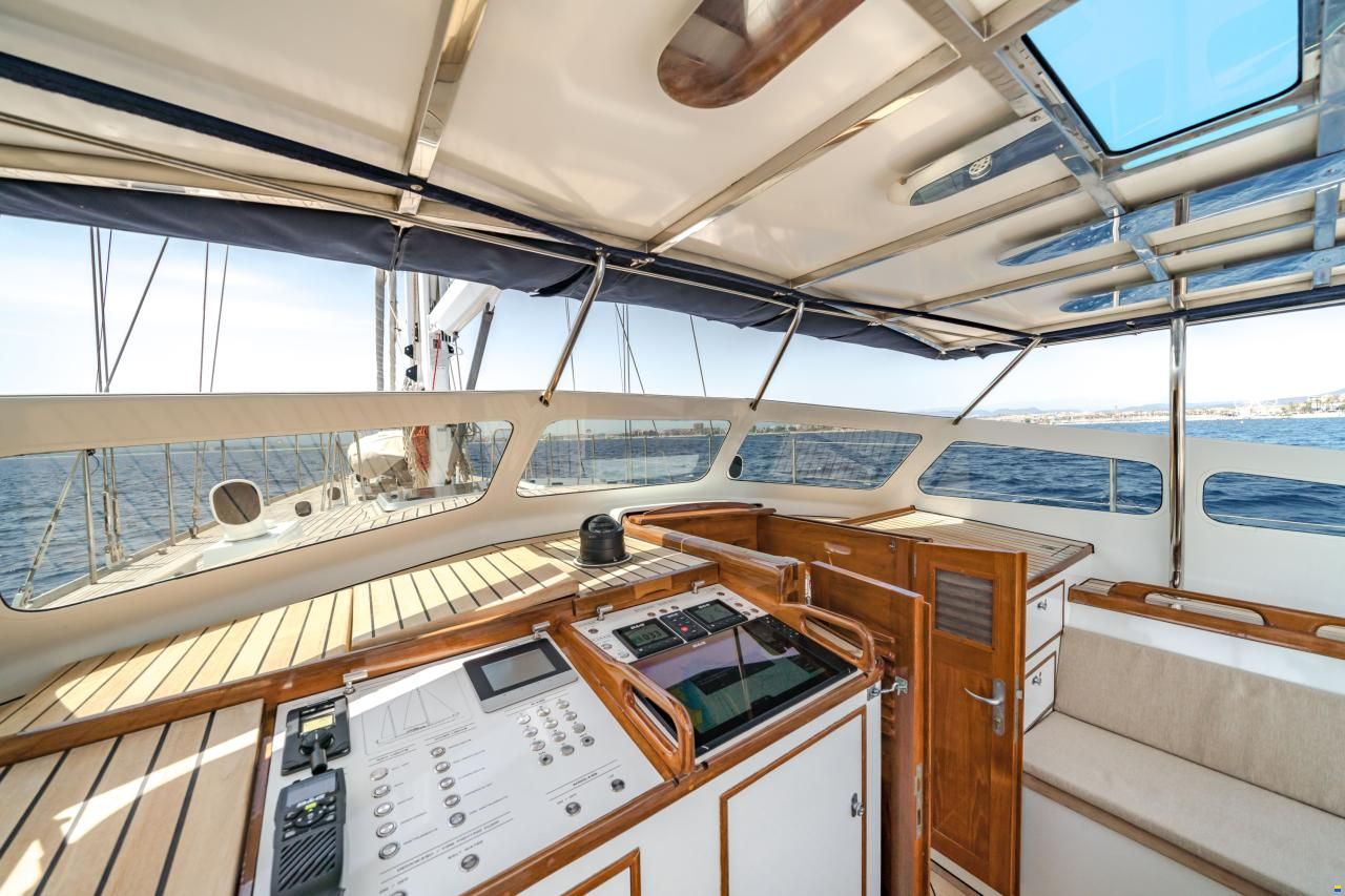 Van Dam Nordia 82 Ketch