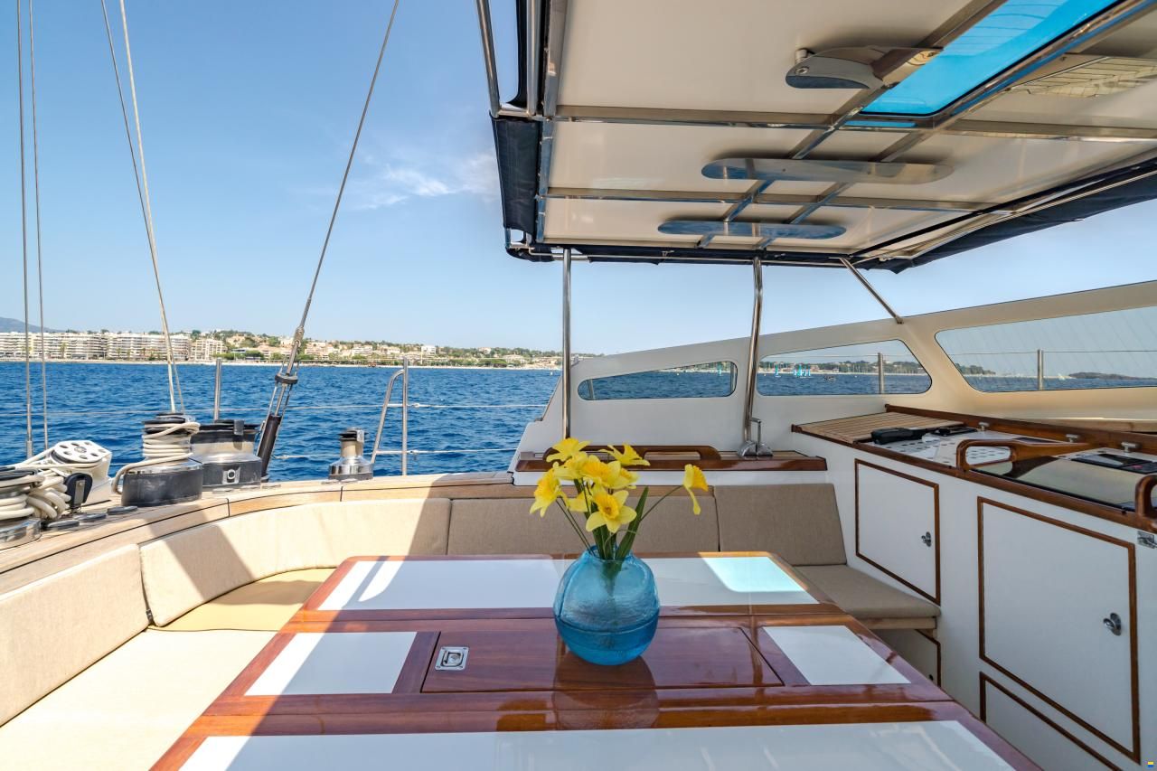 Van Dam Nordia 82 Ketch