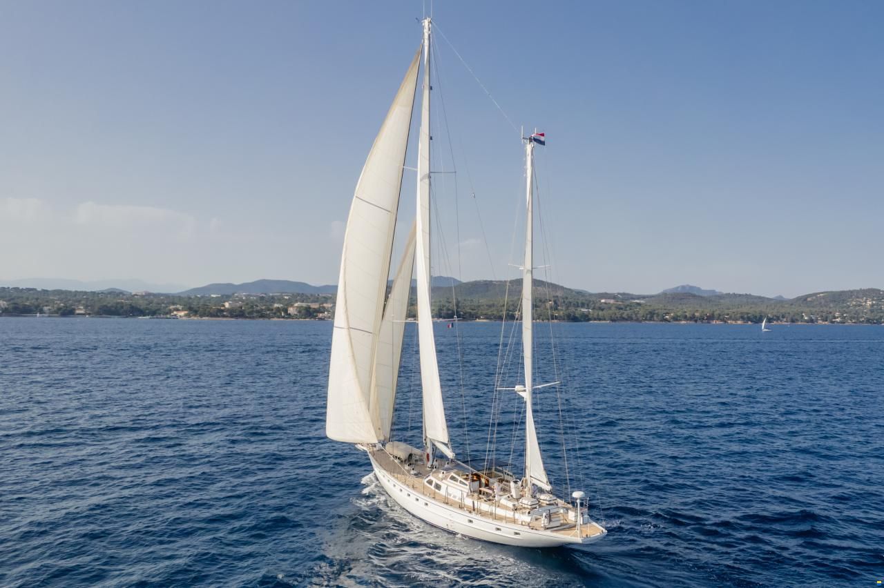 Van Dam Nordia 82 Ketch