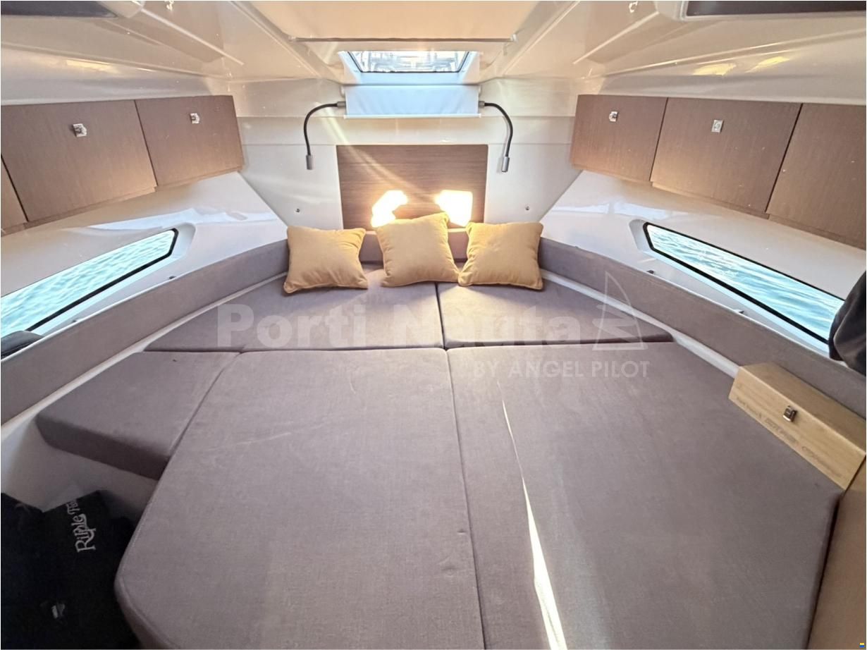 Beneteau Antares 9 OB