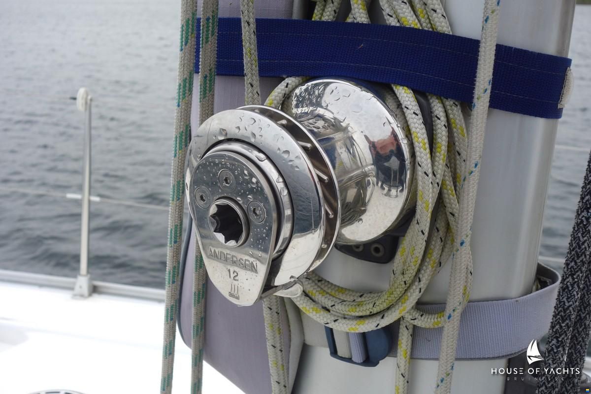 Bavaria 32