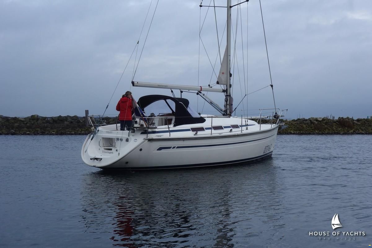 Bavaria 32