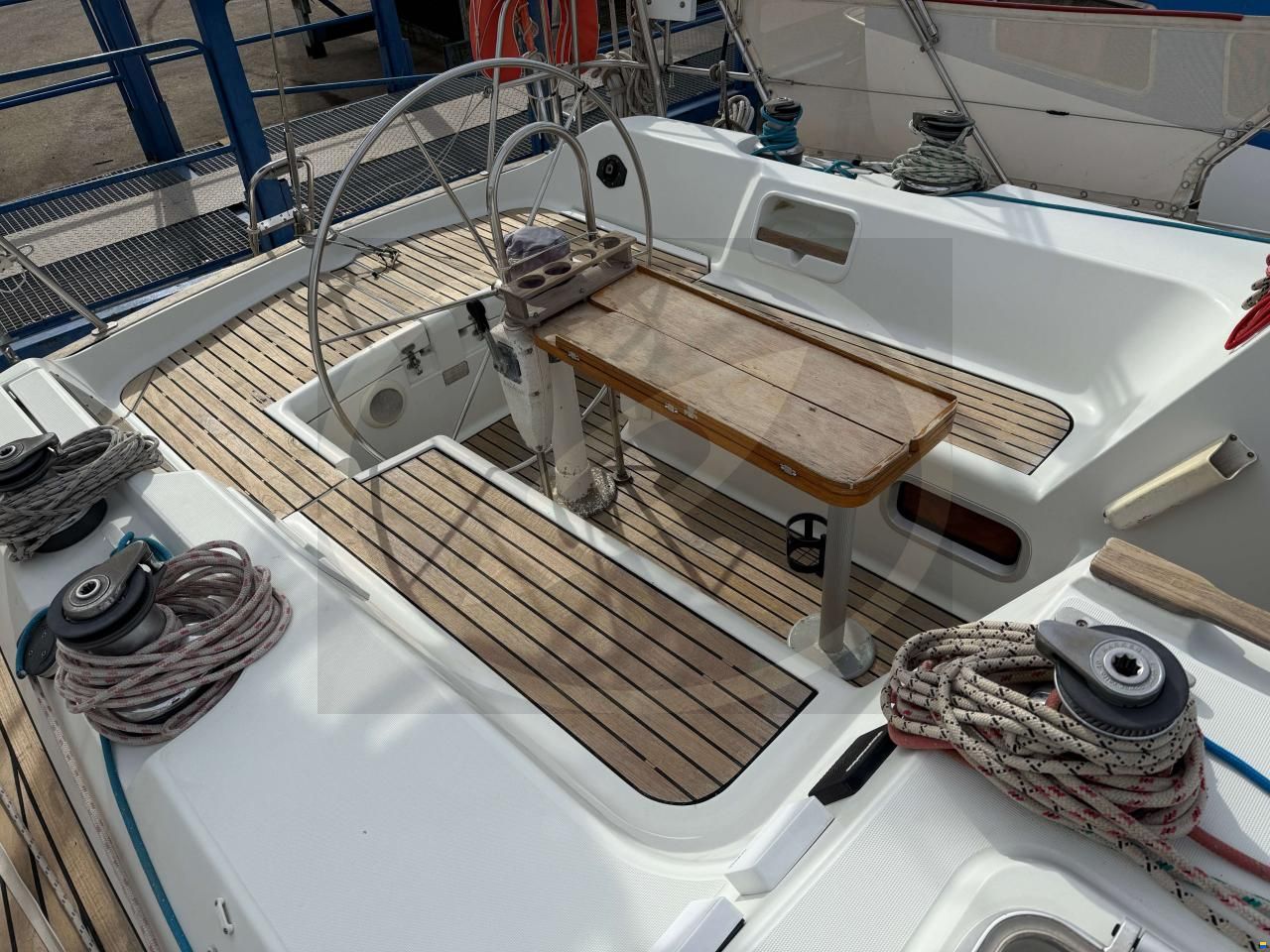 Jeanneau VOYAGE 12.50