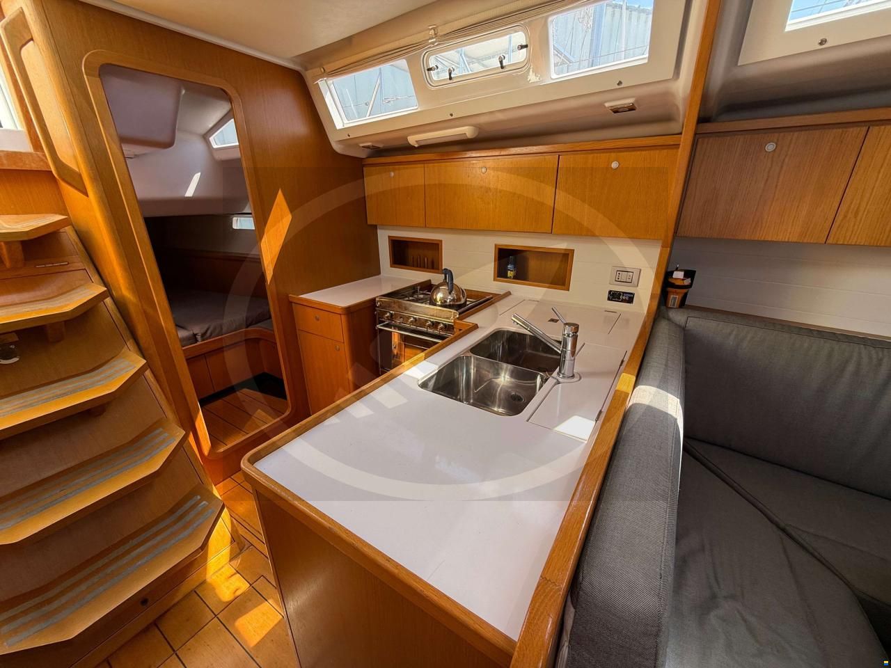 Grand Soleil 46