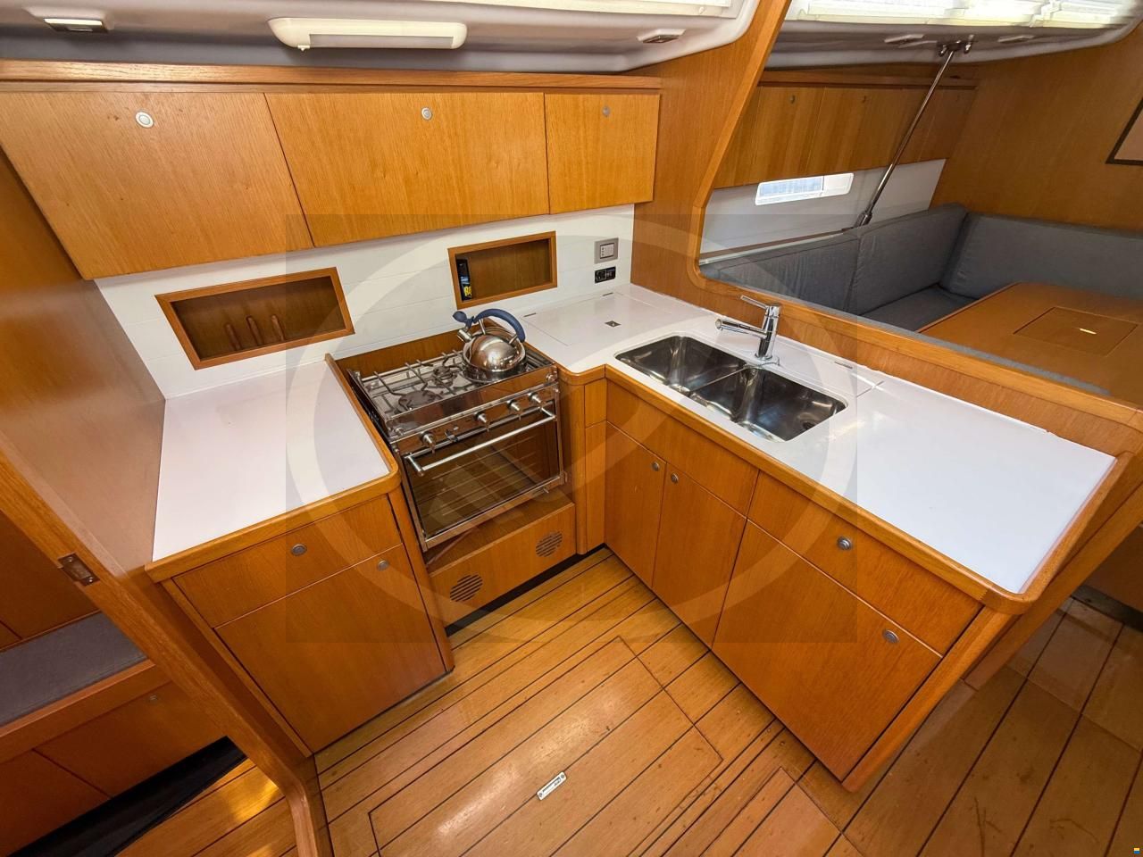Grand Soleil 46