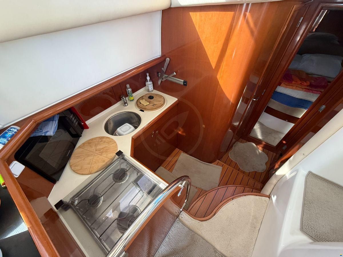 Prestige 36