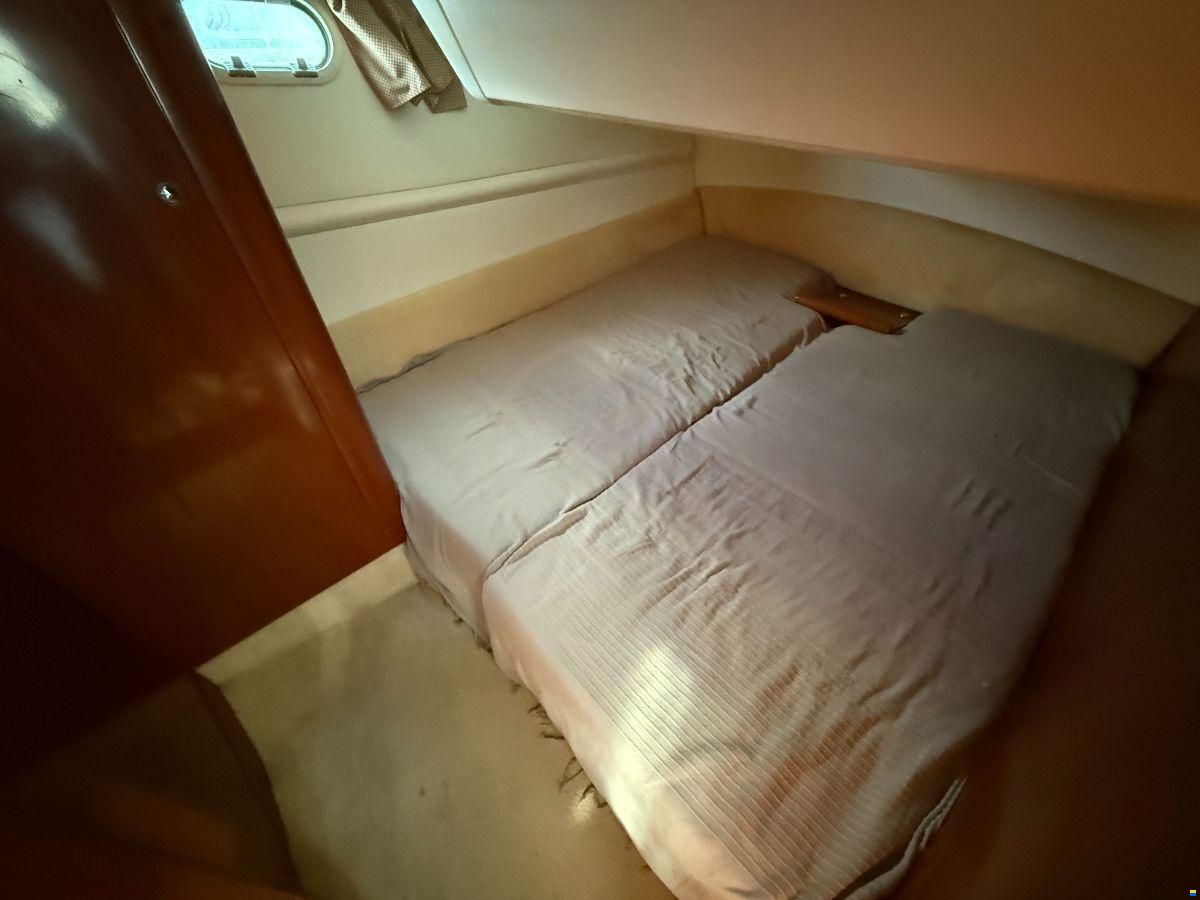 Prestige 36