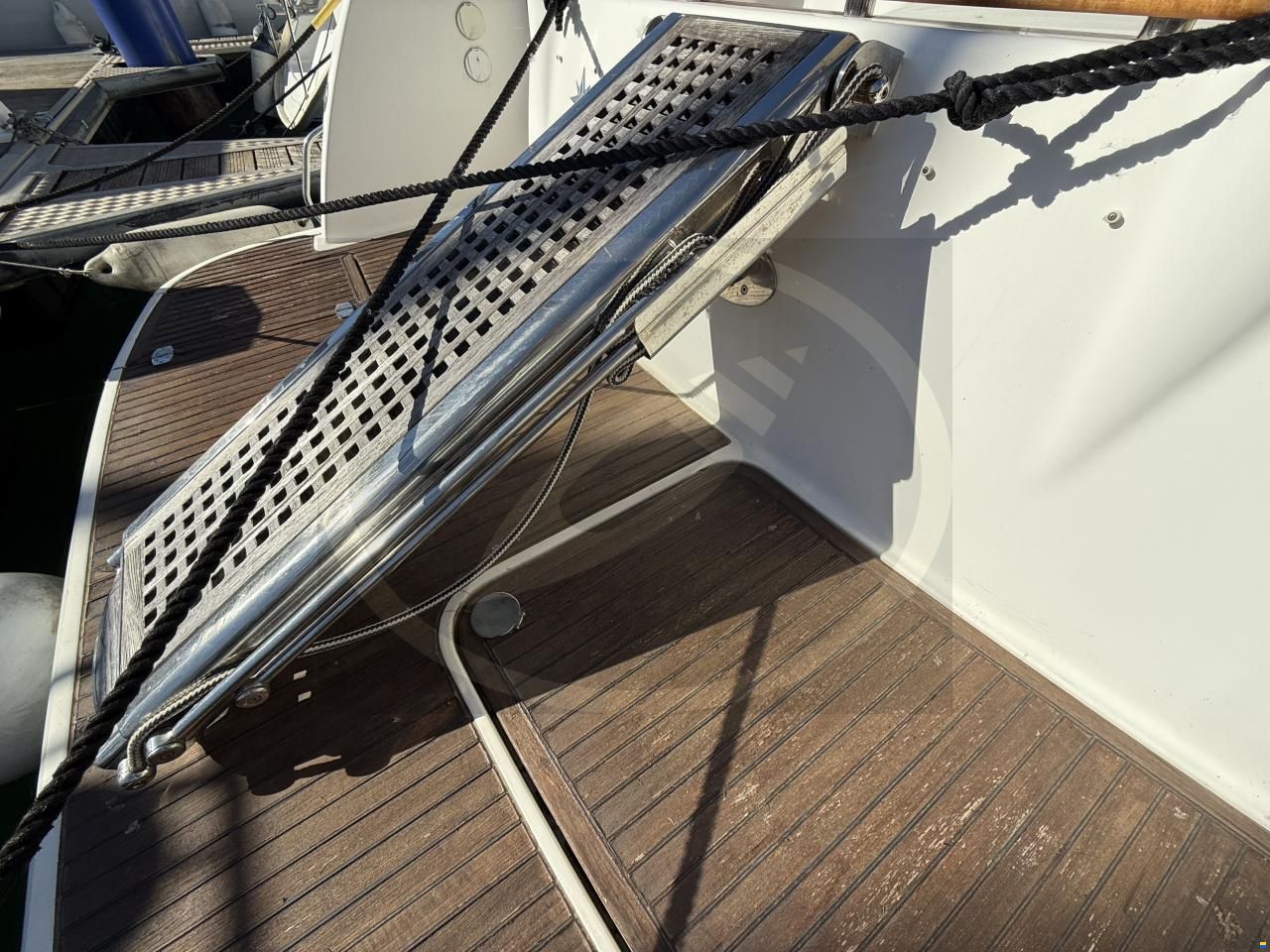 Prestige 36