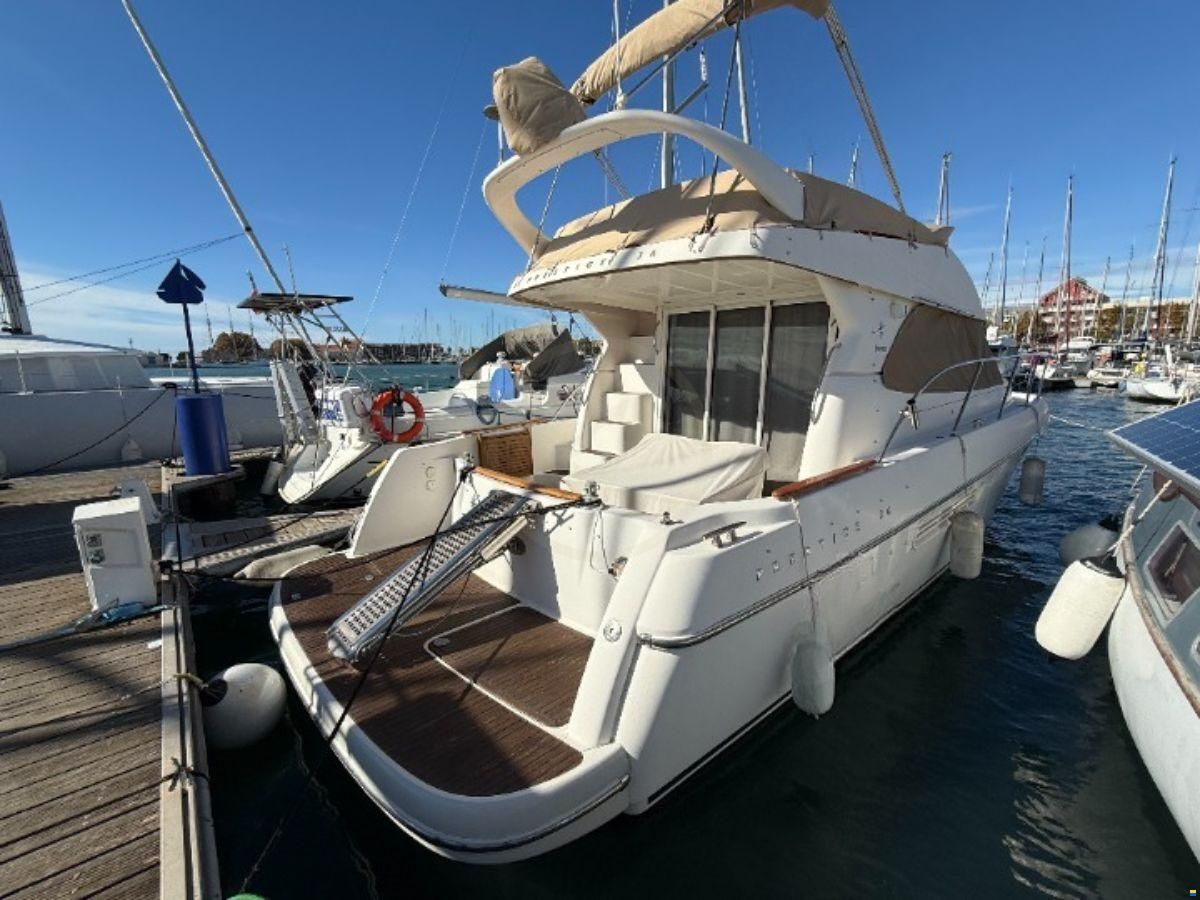 Prestige 36