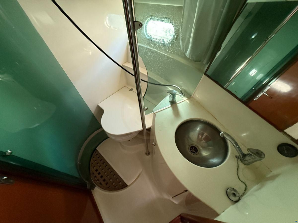 Prestige 36