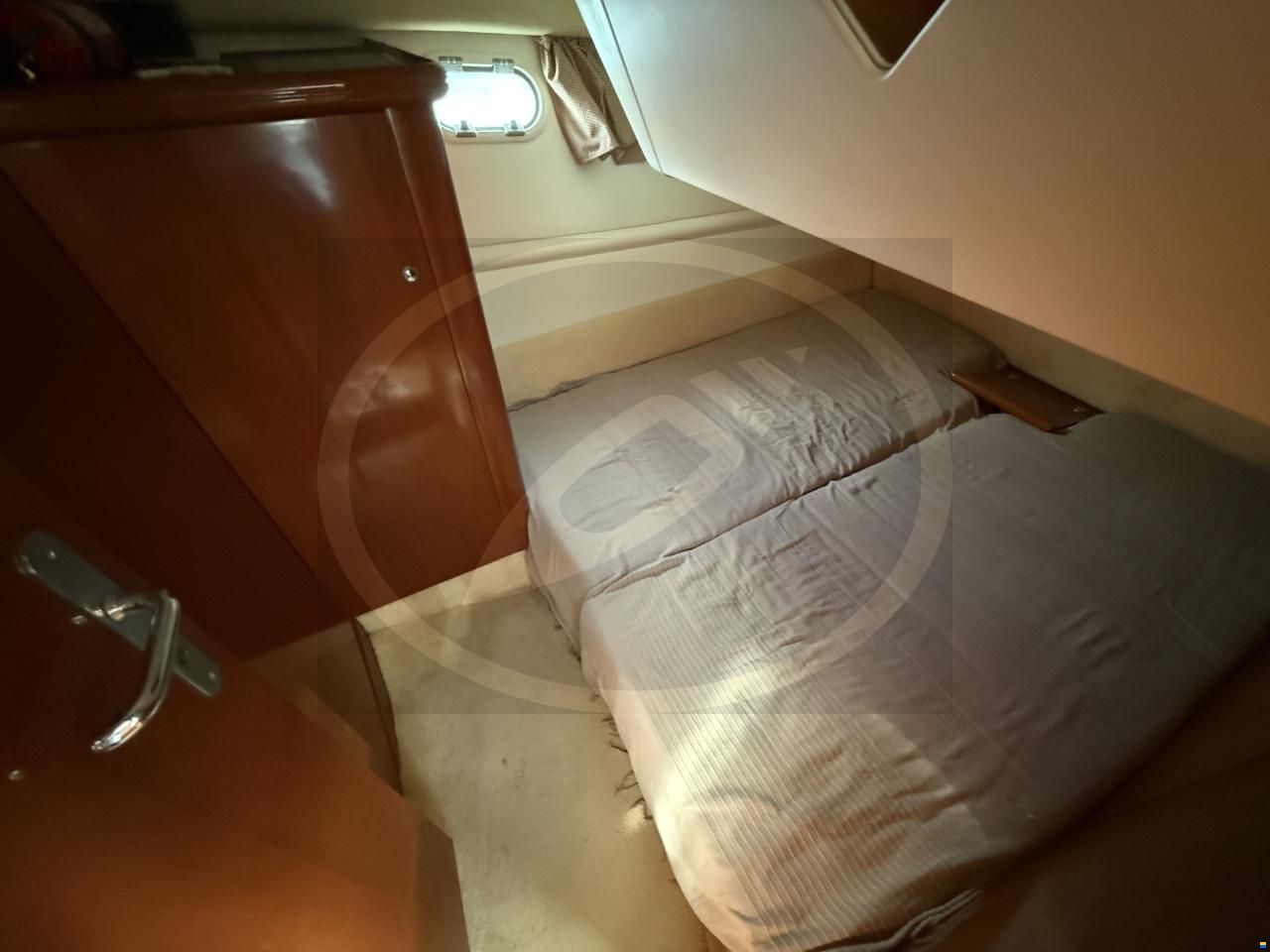 Prestige 36