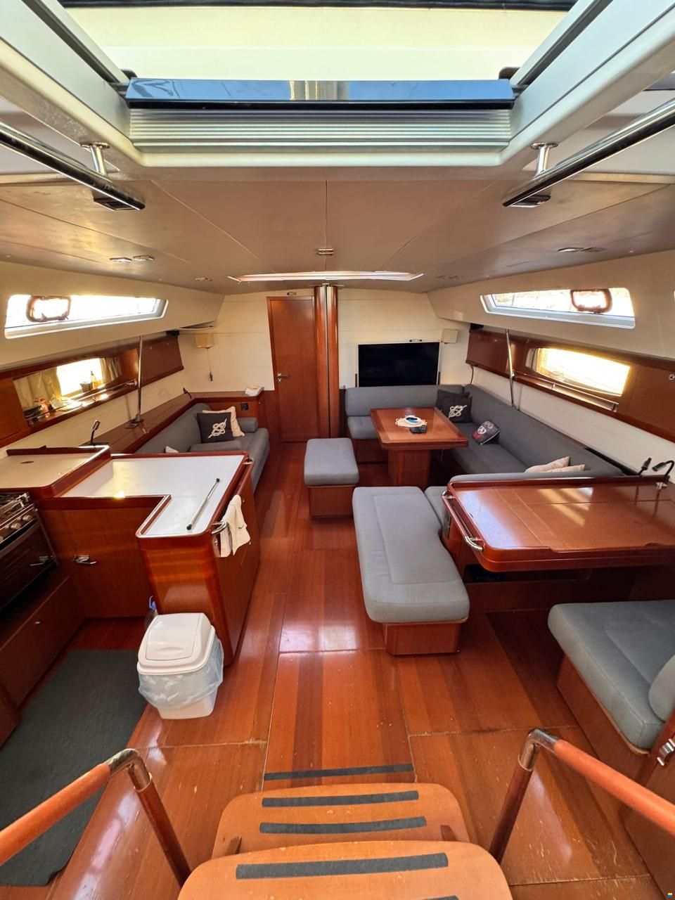 Beneteau Oceanis 58