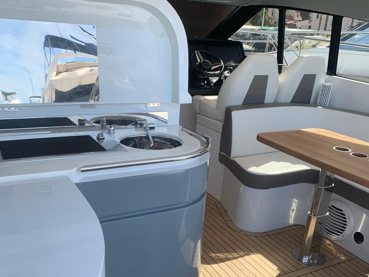 Princess V45