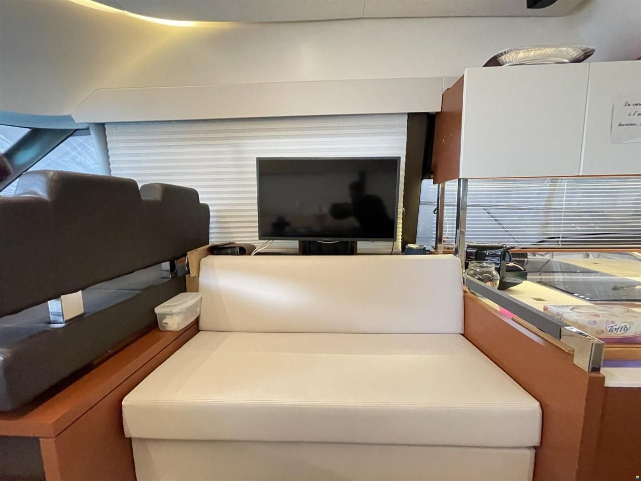 Prestige 460 Fly
