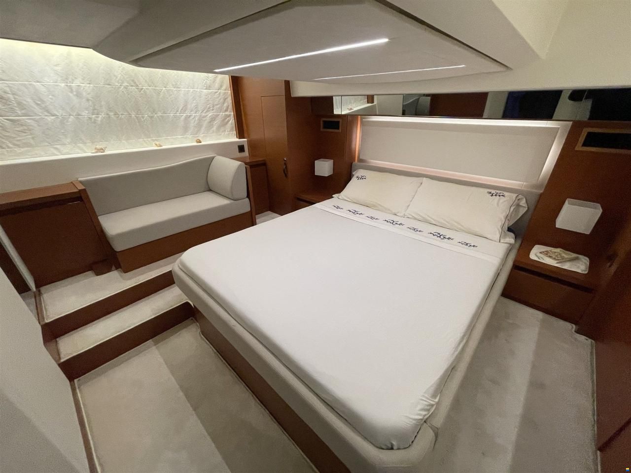 Prestige 460 Fly
