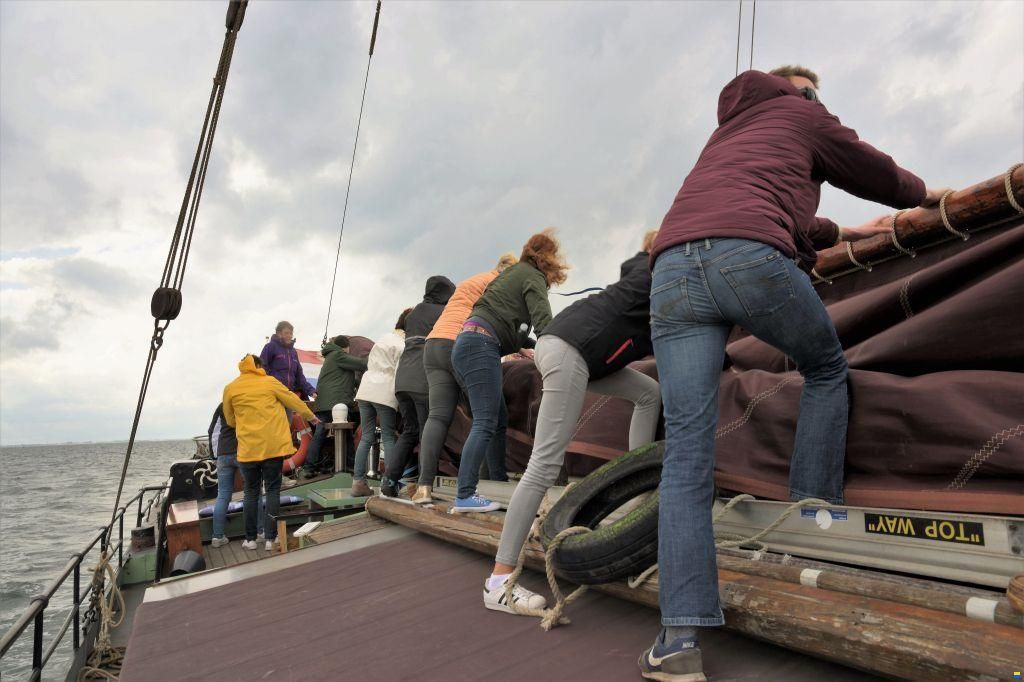 Tjalk Woonschip ex charter
