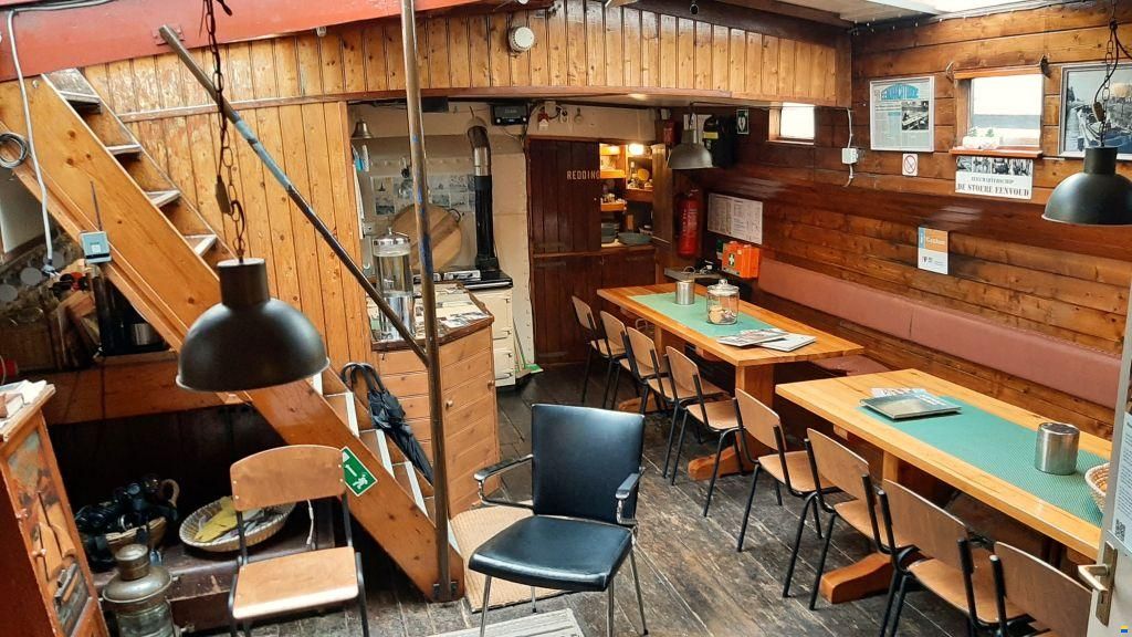 Tjalk Woonschip ex charter