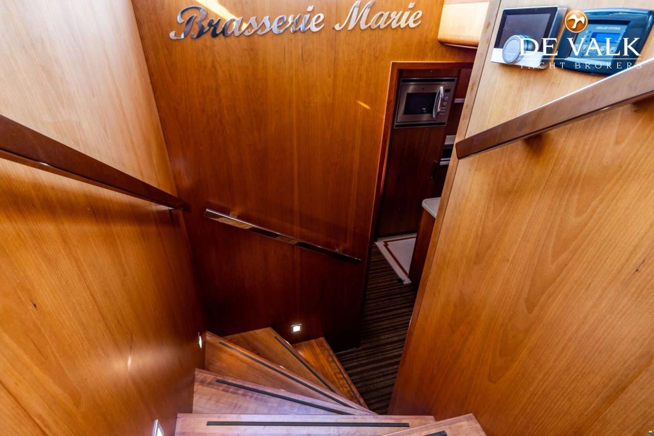 Vennekens Trawler 1800