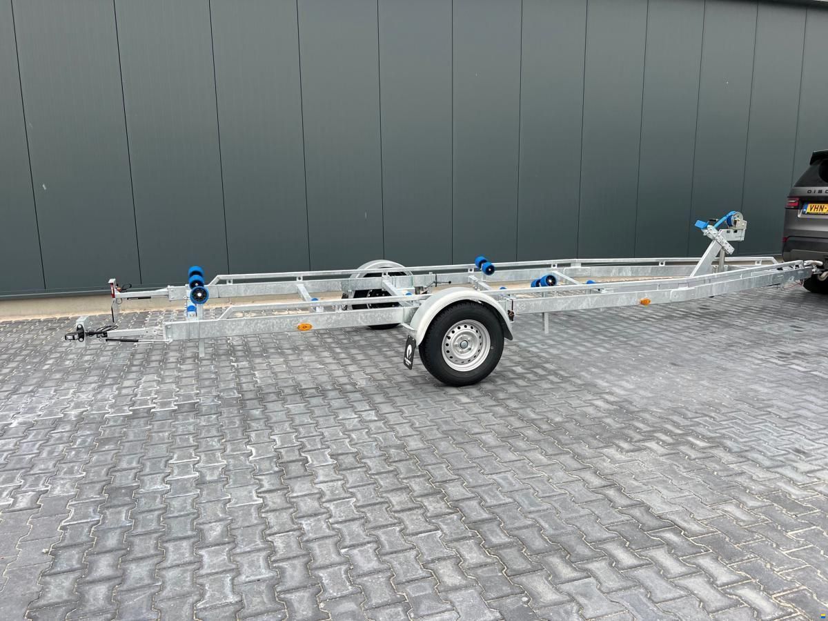 1350, 1500, 1800, 2700, 3000 en 3500kg