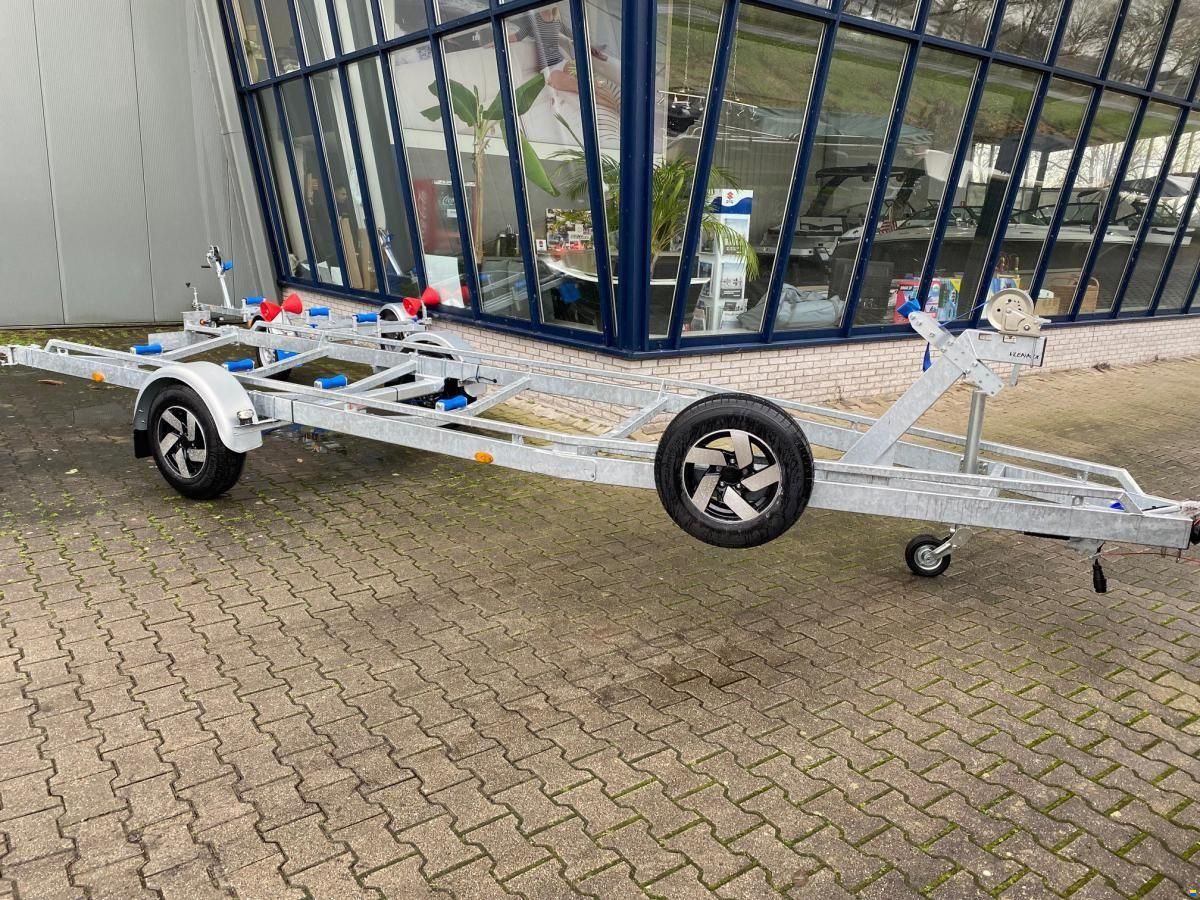 1350, 1500, 1800, 2700, 3000 en 3500kg