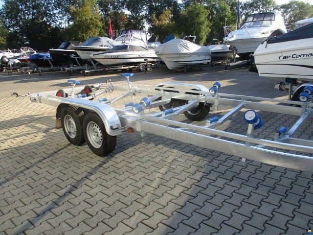 3500 kg