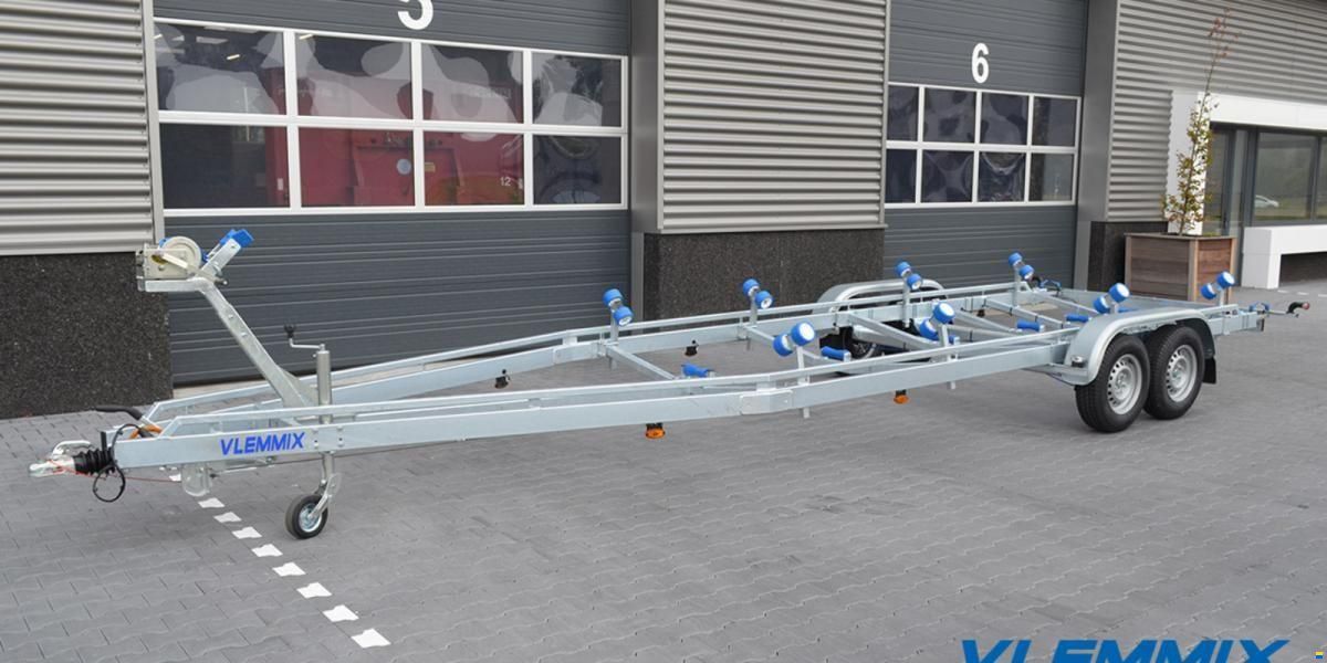 3500kg