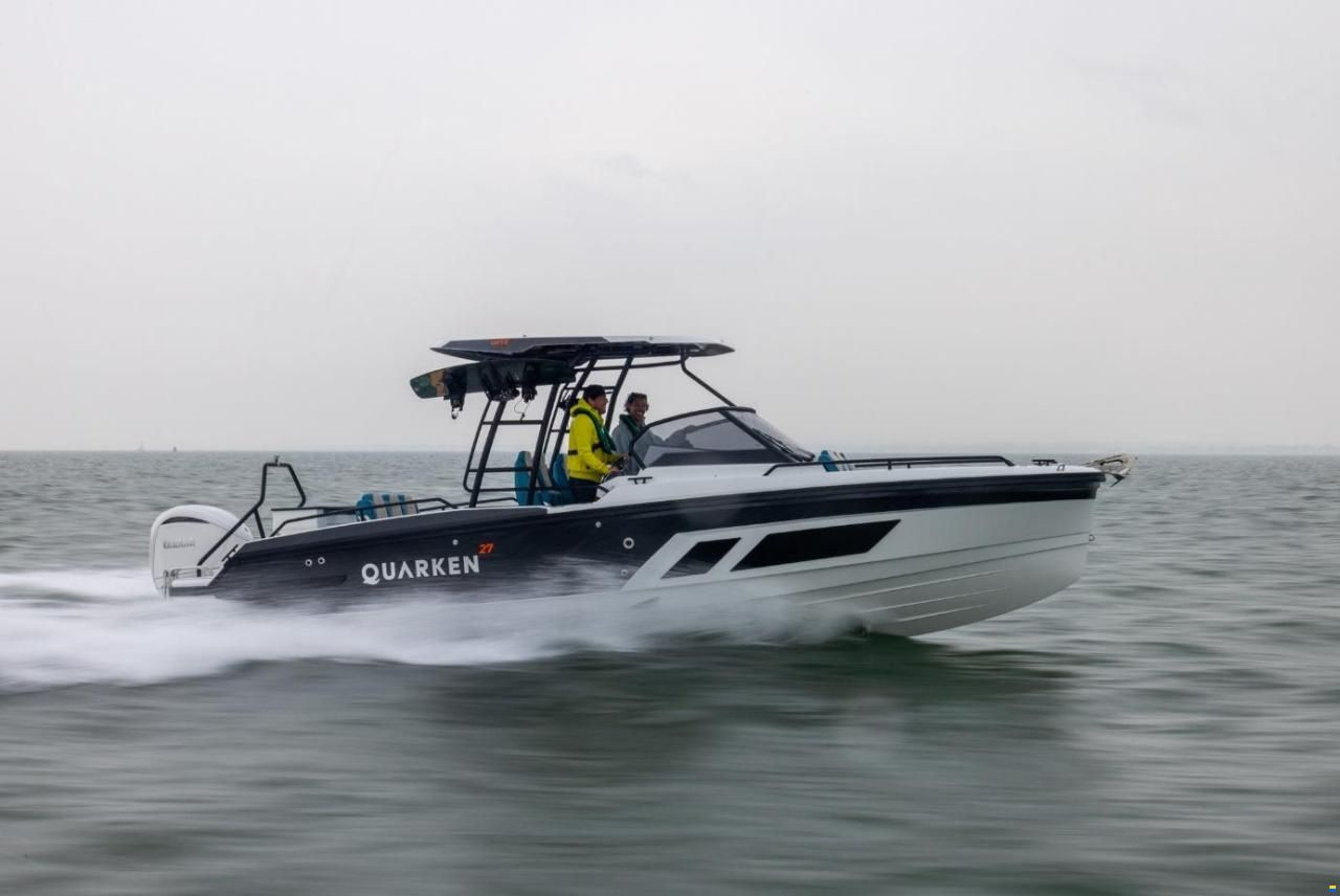 Quarken 27 T-Top