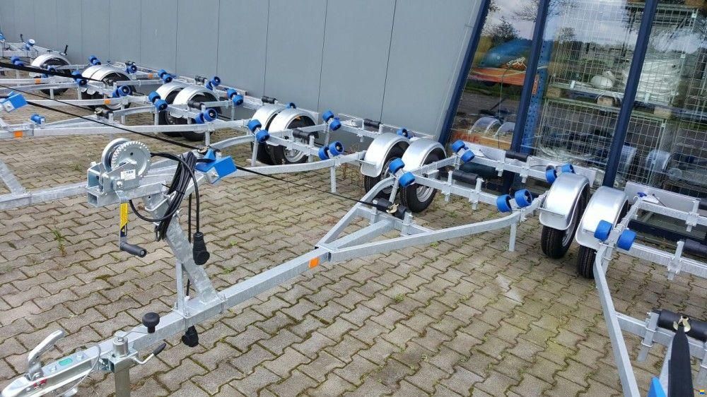 3 Modellen ongeremde 650 en 750 kg