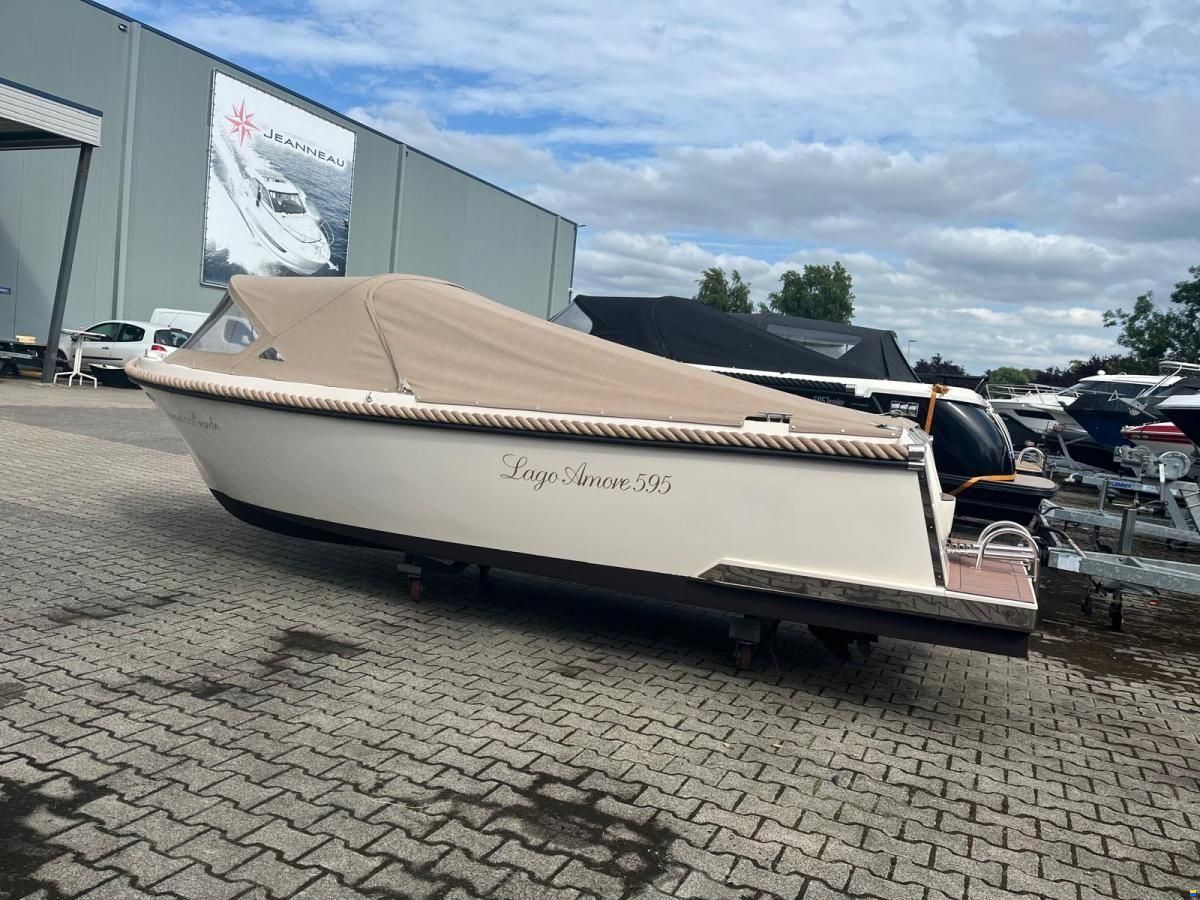 Lago Amore 595 Tender