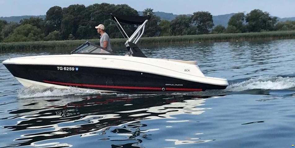 Bayliner VR5