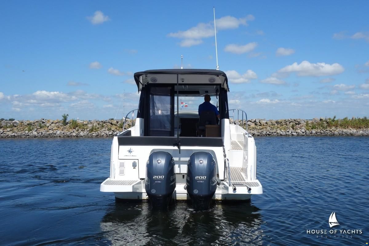 Jeanneau Merry Fisher 895