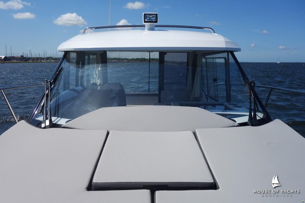 Jeanneau Merry Fisher 895