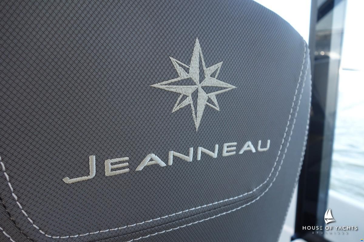 Jeanneau Merry Fisher 895