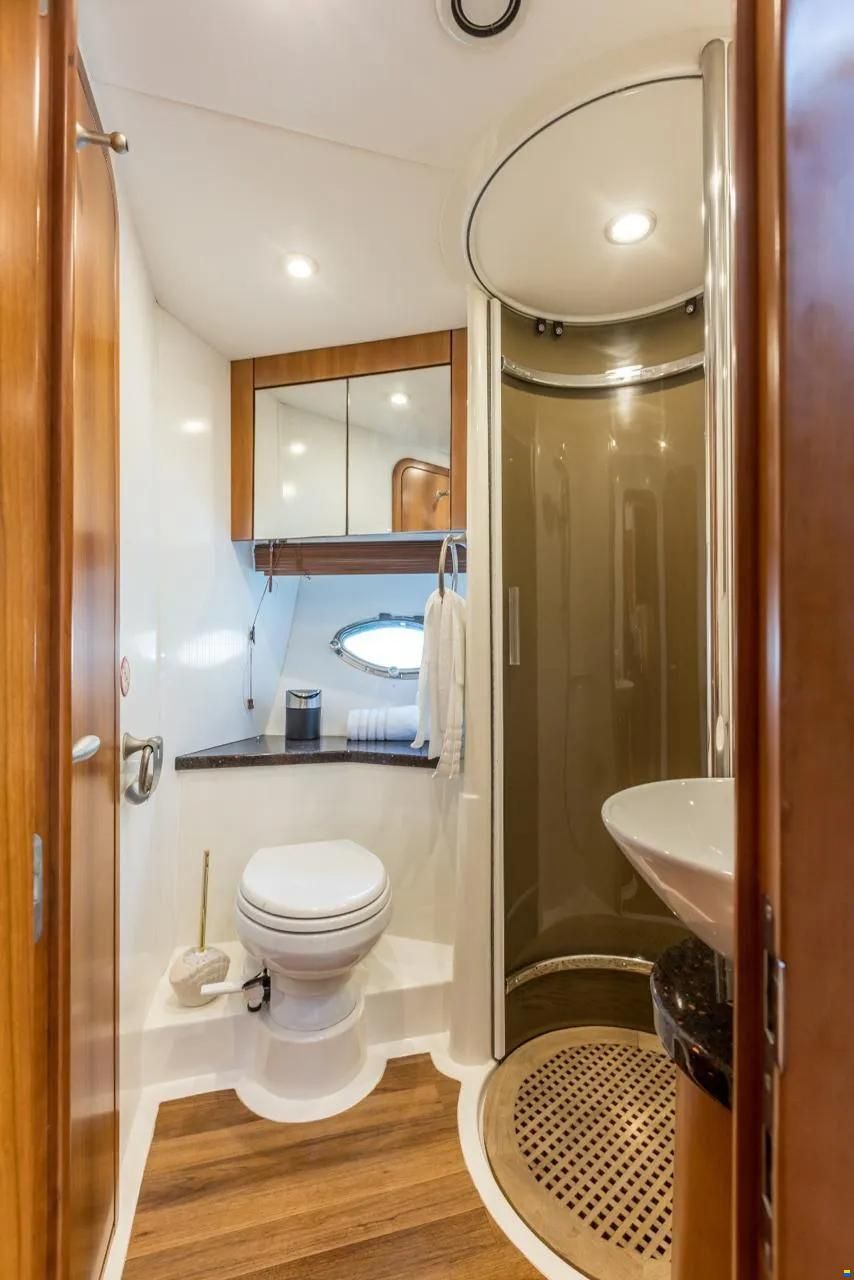 Sunseeker Predator 52