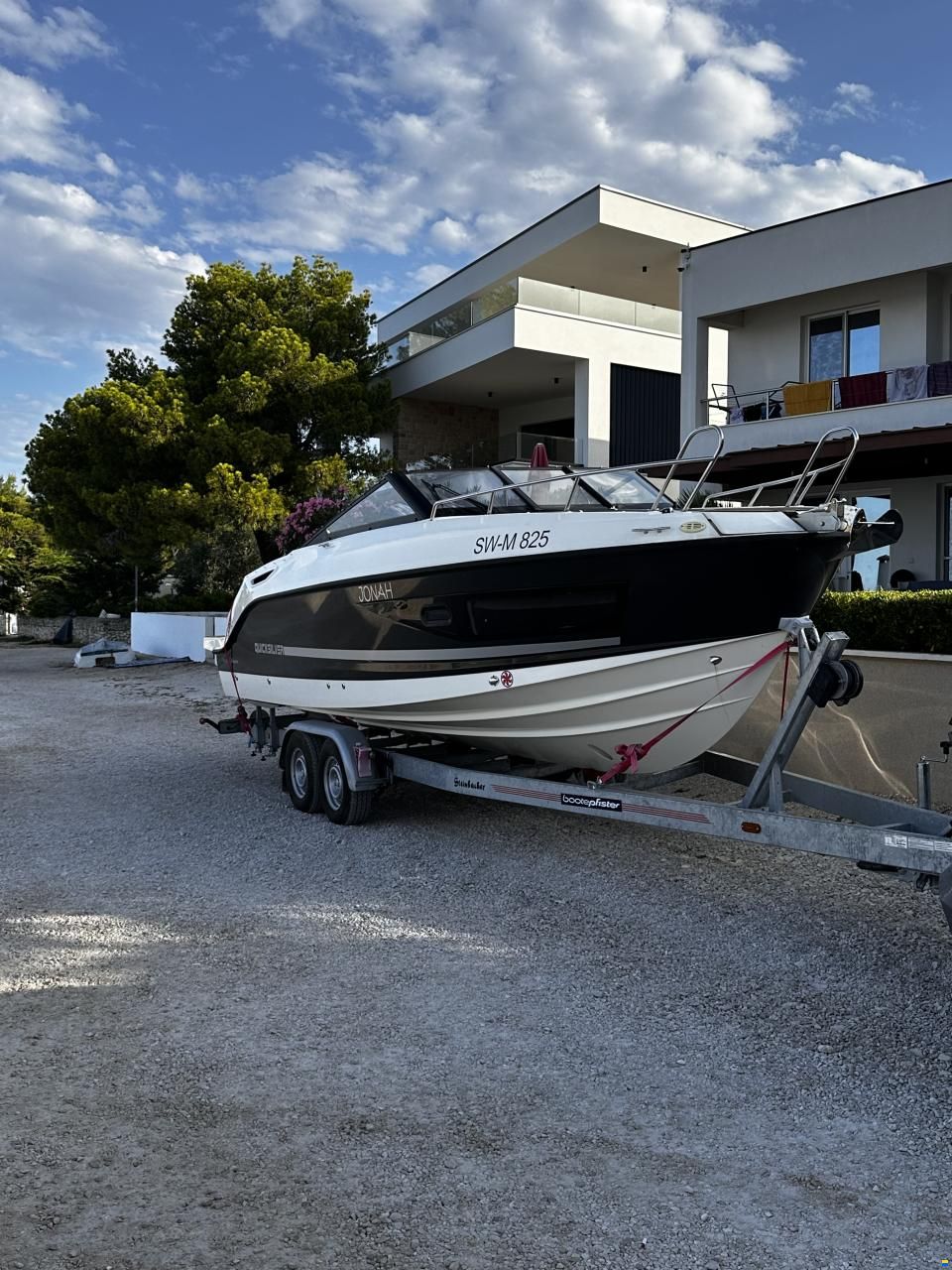 Quicksilver 755