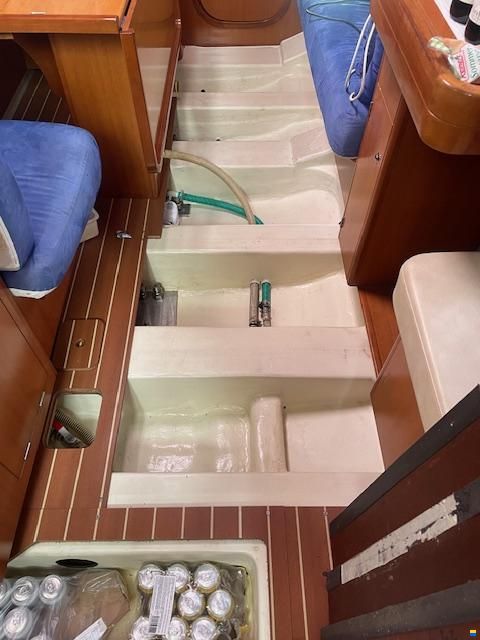 Dufour 40 Performance