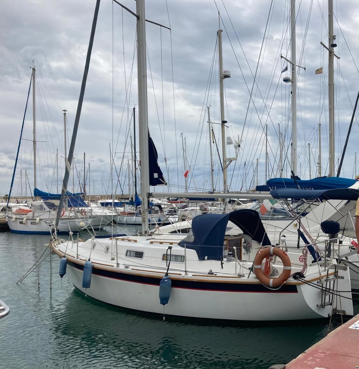Westerly 880
