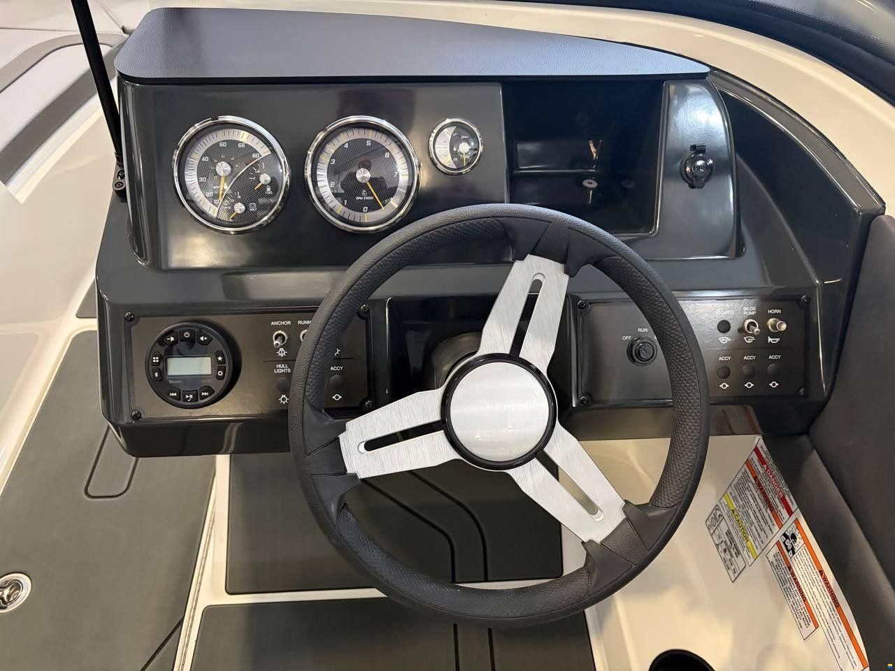 Bayliner V20