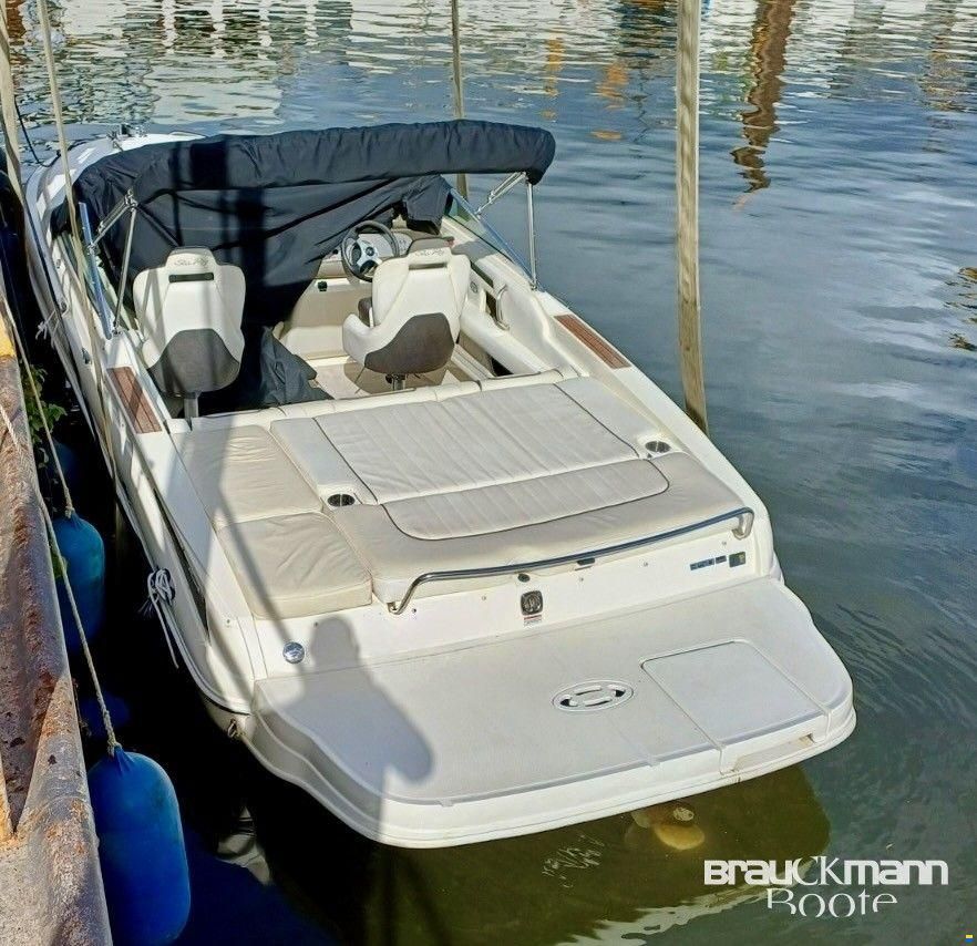 Sea Ray 240 SSE Sunsport