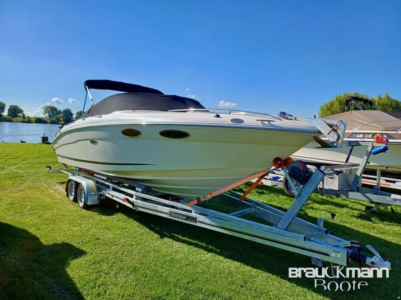 Sea Ray 240 SSE Sunsport