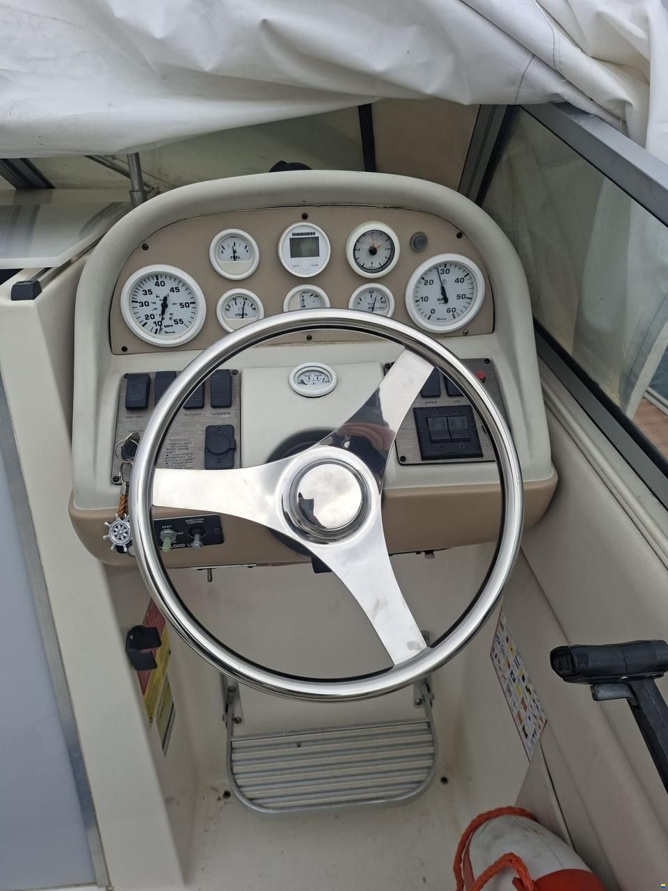 Larson Cabrio 250