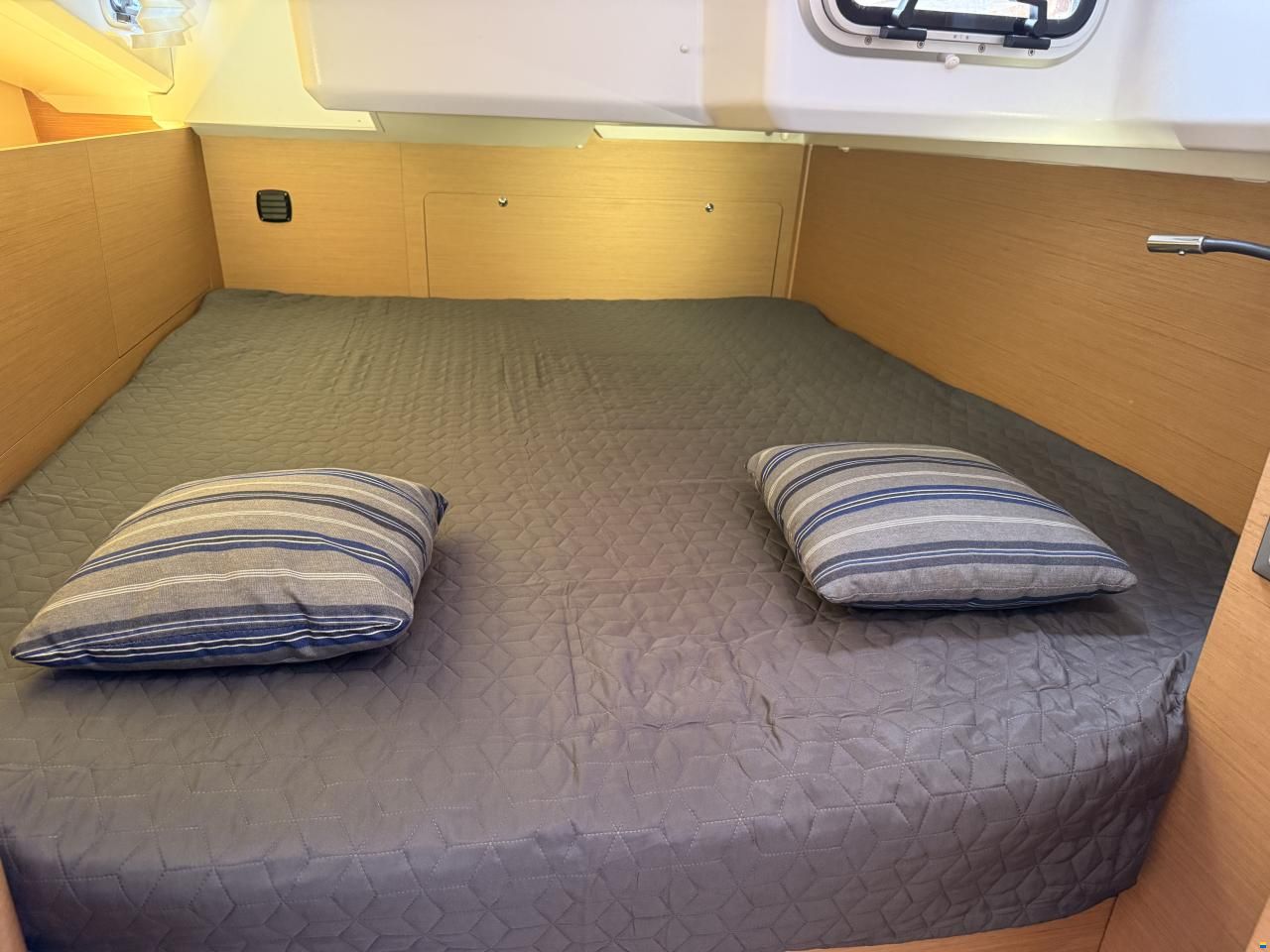 Jeanneau Sun Odyssey 440