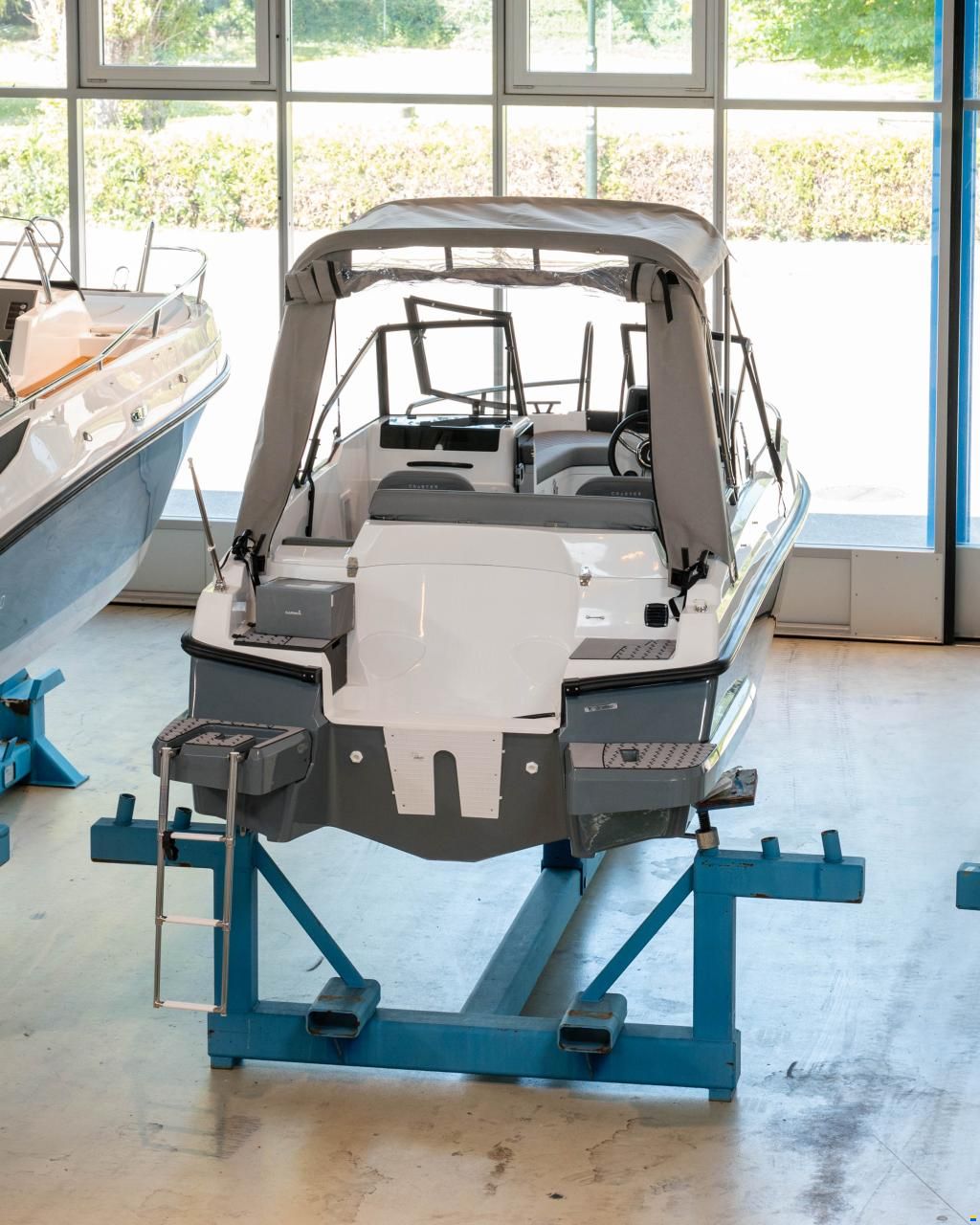 Coaster 515 Bow Rider